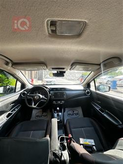 نيسان فيرسا